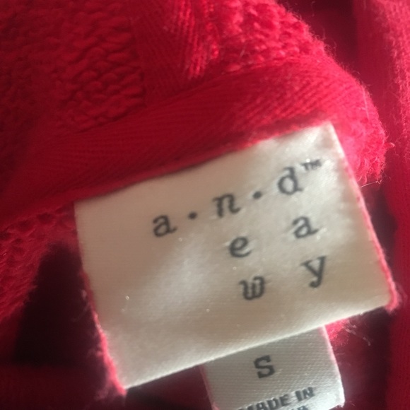 Sweatshirt - Picture 5 of 6